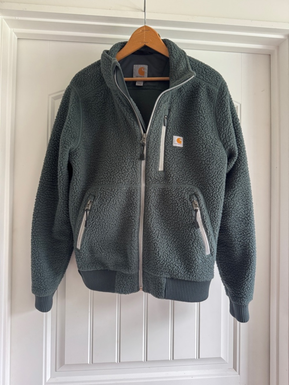 Women’s carhartt jacket
